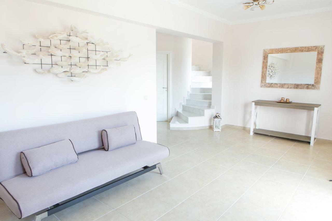Villa Butterfly Estates Pastida Exterior foto